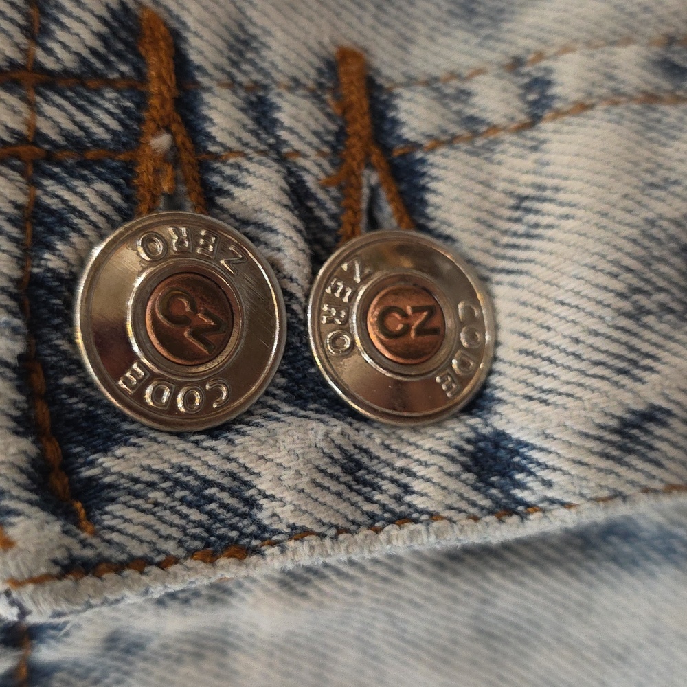 Code Zero Light Wash High-Waisted Jeans - Picture 6 of 11